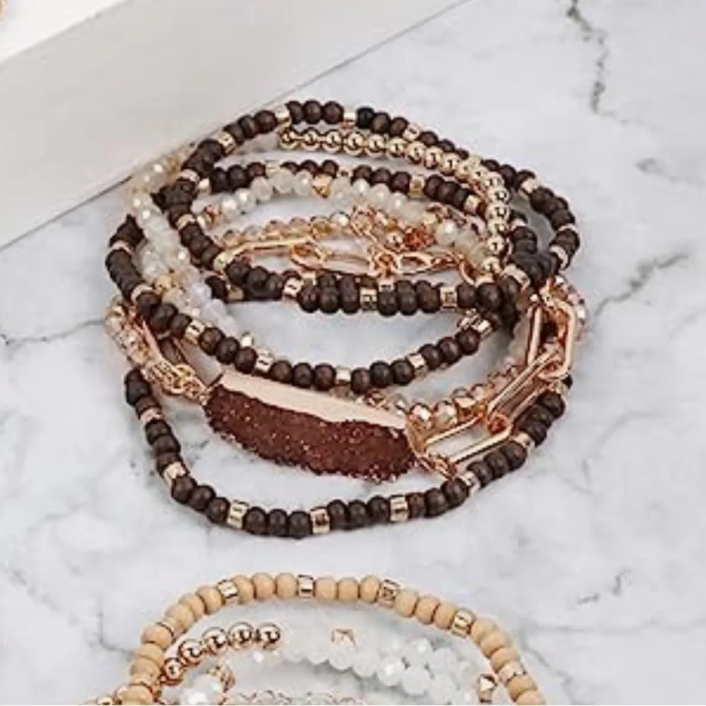 RIAH Boho 7 Strand Bracelet Set Hexi Wood Beads Acrylic Druzy BR07.7